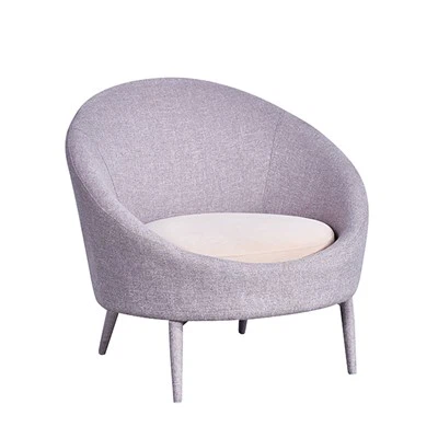 Heledat värvi ümmargune lamamistool